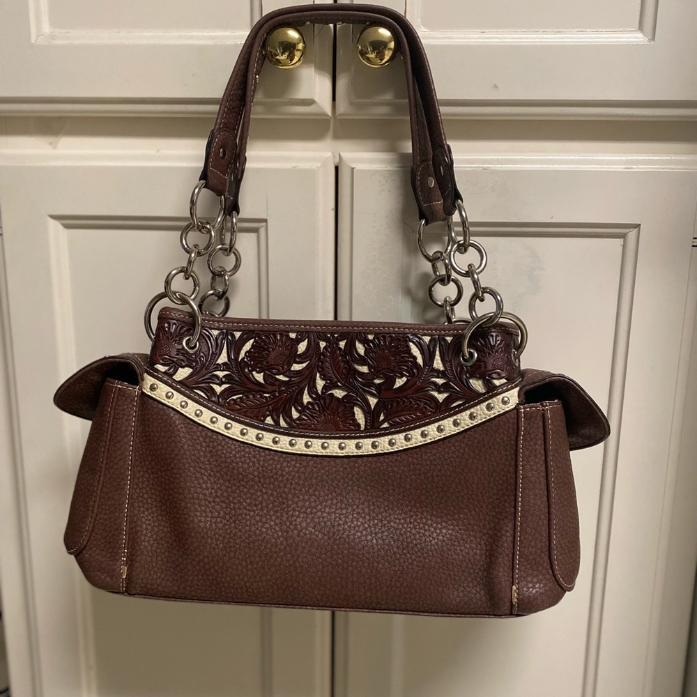 Blazin Roxx handbag with chain loops and the straps